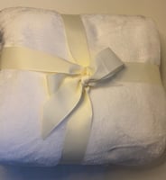 بطانيه ابيض ساده