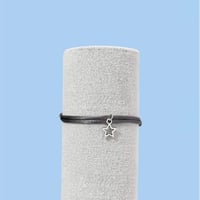 اسوارة خيط ونجمة