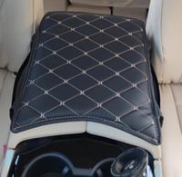 اسود تطريز بيج