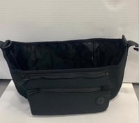 شنطة لعربية الاطفال