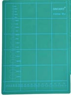 لوح تقطيع مقاس A4