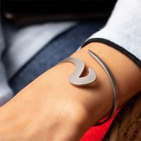 اسواره حرف عربي حسب اختيارك