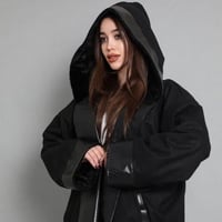 فروه نسائي جلد الاسود