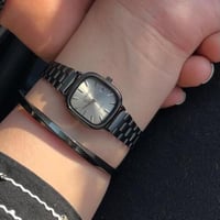 ساعة نسائي كاسيو اسود-رصاصي