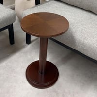 طاولة خدمه قشرة الجوز