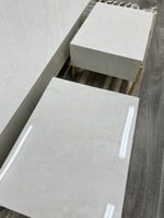 طاولات ضيافة