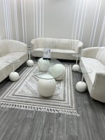 طاولات ضيافة