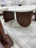 طاولات ضيافة