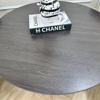 طاولة 5 قطع لون اسود دائري مع قاعدة اسود