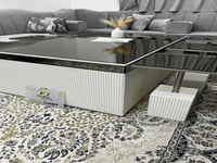 طقم طاولات ضيافة