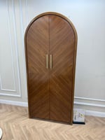 دولاب ملابس قشرة الجوز