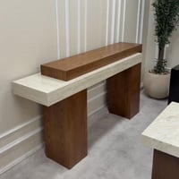 مدخل استقبال بديل الحجر