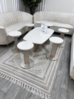 طاولات ضيافة