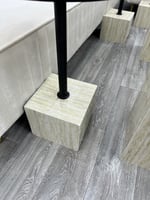 طاولات ضيافة