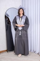 روب تخرج لون رمادي غامق