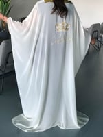 بشت نسائي أبيض تطريز ذهبي