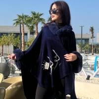 شال شتوي فروة نسائي تطريز الاسم حسب الطلب