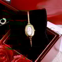 بوكس إكسسوارات نسائية فاخرة بتصميم خاص