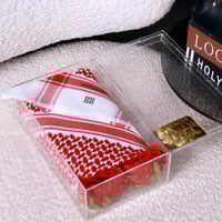 شماغ الترف الرفيع في بوكس أكريلك VIP