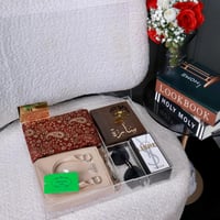 بوكس الأناقة النسائي 2025