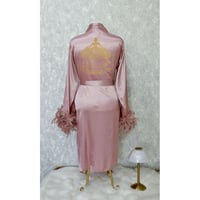 روب عرايس ميدي بأكمام ريش بألوان متعددة