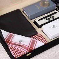 بوكس الأناقة الشتوي 2025 رجالي