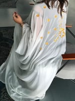 بشت ابيض يوم التأسيس نسائي بالاسم و الشعار حسب الط...