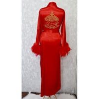 روب عرايس طويل بأكمام ريش -ابيض