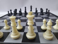 لوح شطرنج مغناطيسي كبير قابل للطي