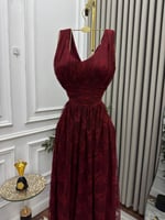 فستان دانتيل