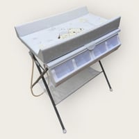 طاولة غيار + مروش