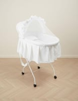 سرير استقبال