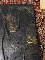 دفتر جلدي مصنوع يدويًا