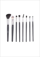 طقم فرش مكياج من 8 قطع مع حافظة جلدية