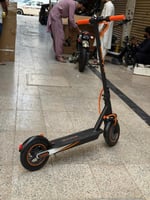 سكوتر كهربائي وقوف مقاس 10 انش موديل 2026