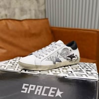 حذاء سنيكرز جولدن جوس Golden Goose