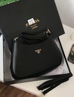 حقيبة برادا - PRADA