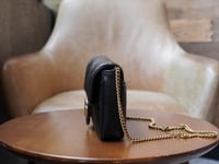 قوتشي جي جي مارمونت مقاس 21cm