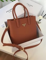 حقيبة برادا - PRADA
