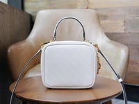 قوتشي BLONDIE مقاس 17cm