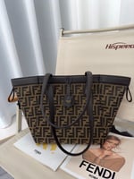 فندي Origami Mini مقاس 27cm