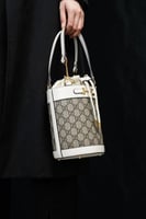 قوتشي هورسبيد1955 مقاس14cm