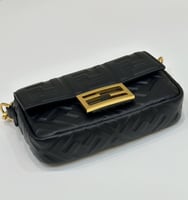 فندي Mini Baguette مقاس 20cm