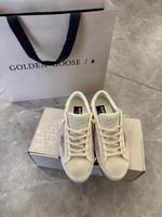 حذاء سنيكرز جولدن جوس Golden Goose