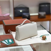 حقيبة لوروبيانا - LORO PIANA مقاس 19cm