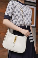 قوتشي جاكي مقاس 27.5cm