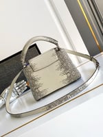 لوي فيتون Capucines مقاس 21cm