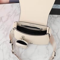 حقيبة برادا - PRADA