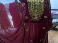 ثوب نشل مع الطرحه