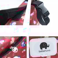 شنطة لعربة الاطفال مع مكان منديل